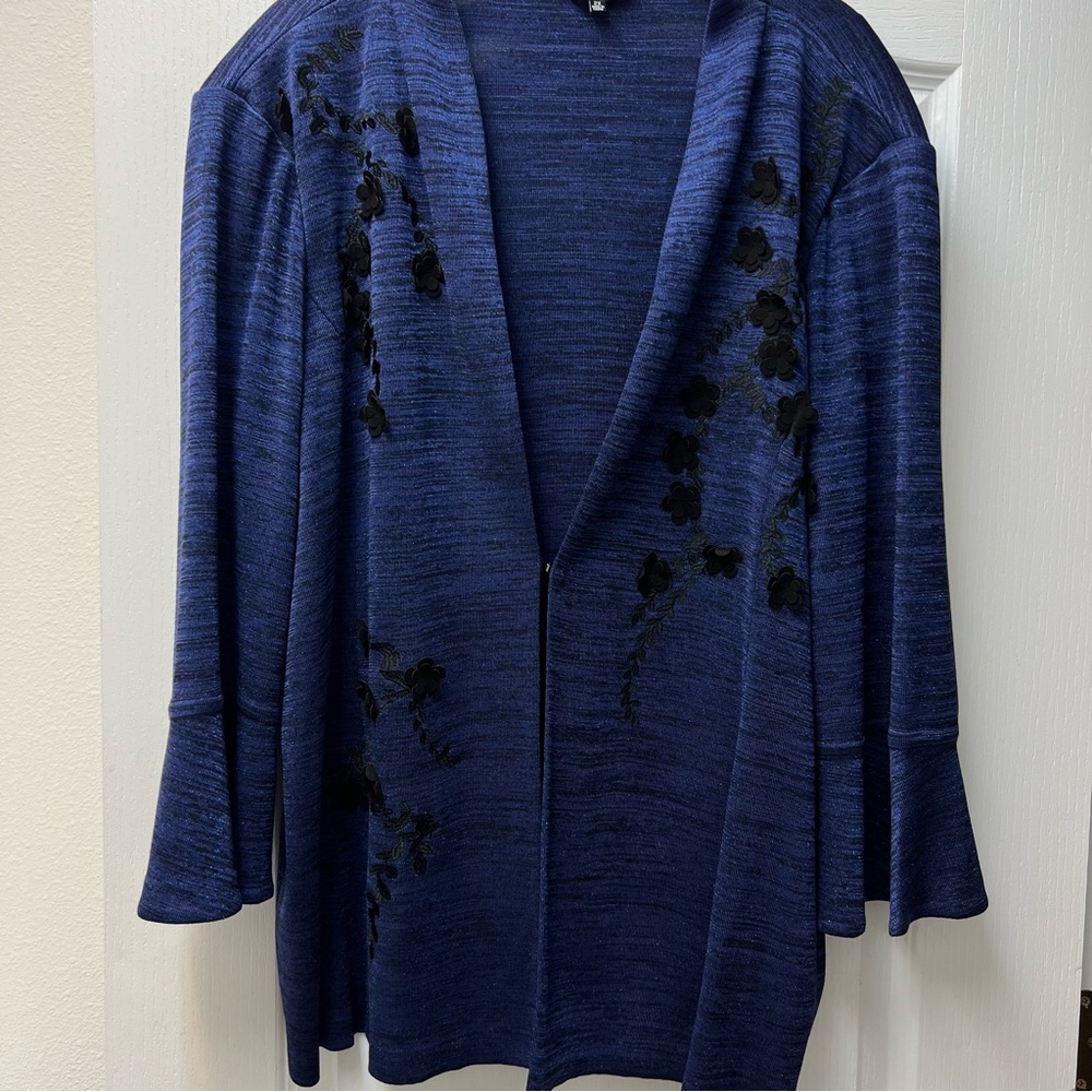 Misook Blue Sparkle Heathered Flower Detail Shoulder Padded Cardigan Sz 3X